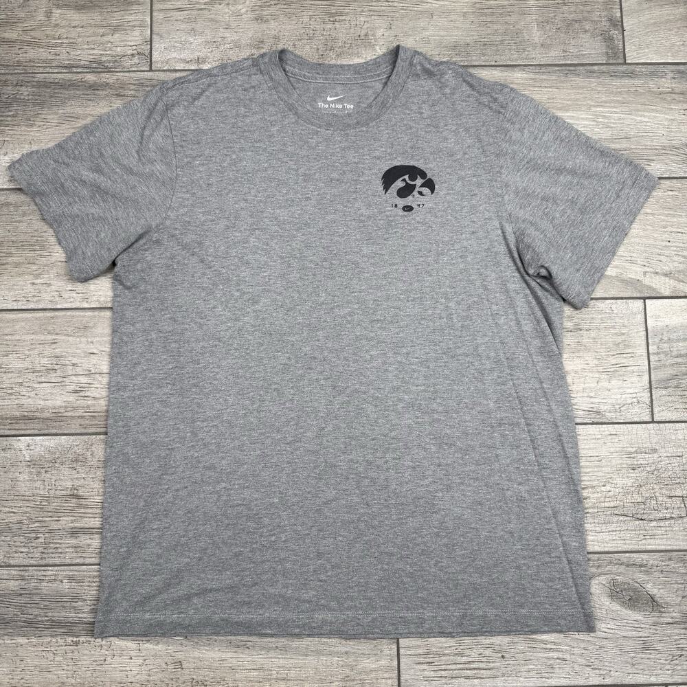 Nike Iowa Hawkeyes Football Gray T-Shirt Mens Large Tee